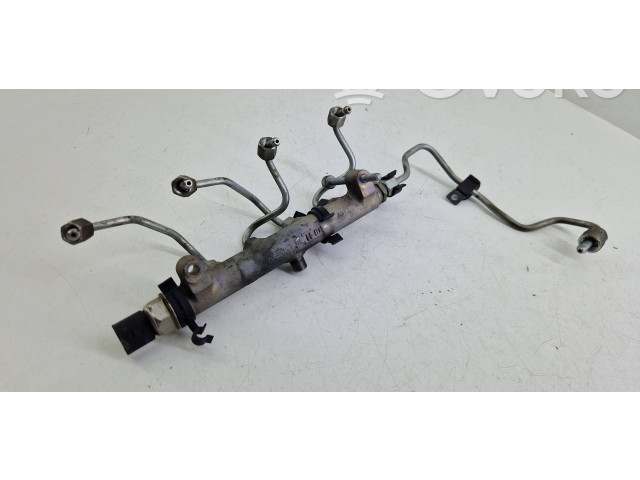 Vstřikovací lišta 057130089Q   Audi A8 S8 D4 4H    CDSB 