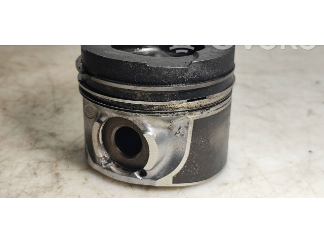 Поршень 4N14 M174 Mitsubishi Outlander