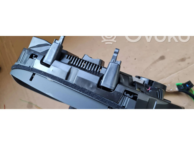 Přístrojová deska  Audi Q7 4M 2017 4M0920790B, 0263720415  