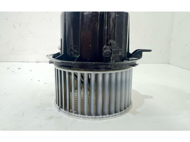 Вентилятор печки    HB613001, HB613001   Citroen C3 Aircross