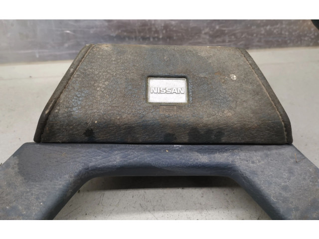 Руль Nissan Vanette - года