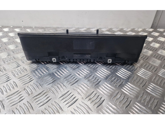 Přístrojová deska Volkswagen Transporter - Caravelle T5 2006 88311346