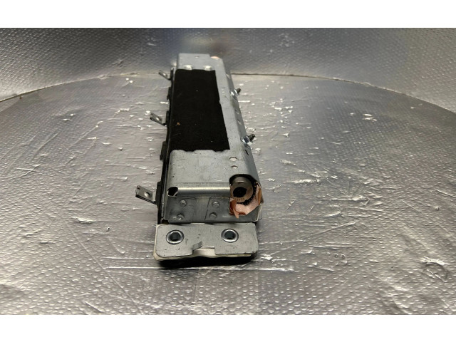 Подушка безопасности для колен 31351335   Volvo XC90