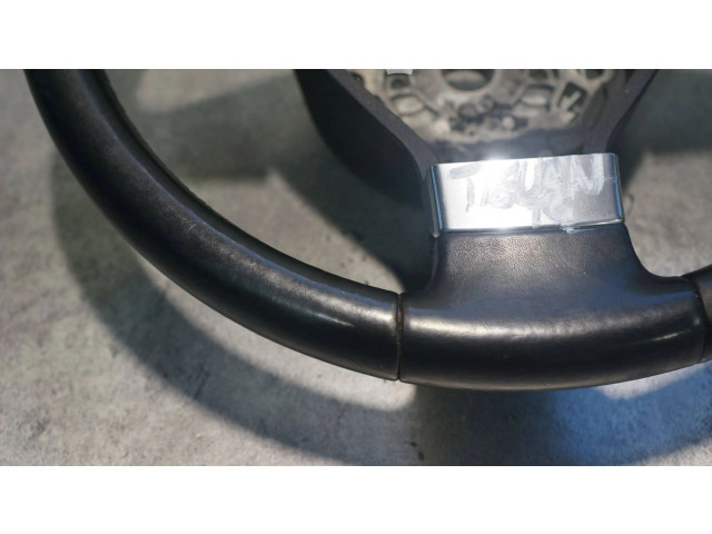 Volant Volkswagen Tiguan 2008 1T0419091  