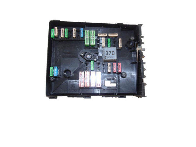 Pojistková skříňka Seat Altea 1997