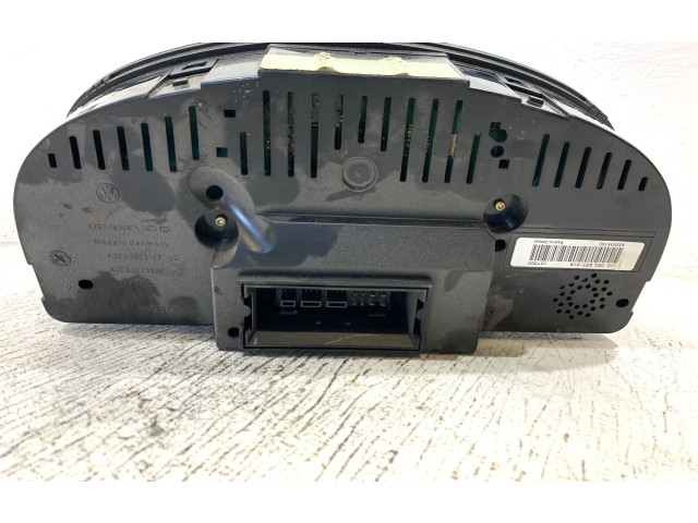 Přístrojová deska Volkswagen Caddy 2005 2k0920841b