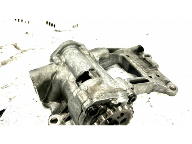 Масляный насос M57D30 2247212, 11412247212 BMW 7 E38 3.0