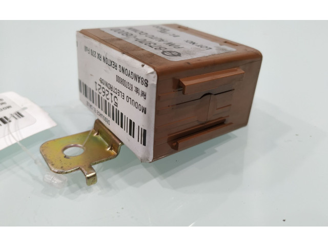 Блок управления 8737008000   SsangYong Rexton