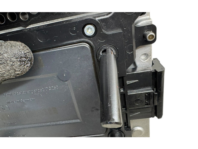 Блок управления коробкой передач 02E927770AE   Skoda Octavia Mk2 (1Z)