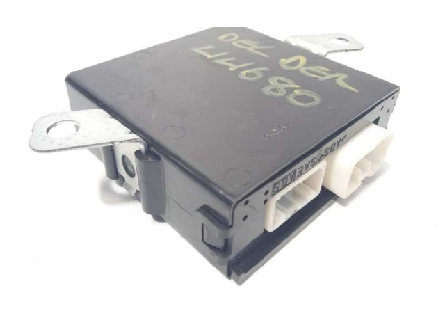 Блок управления 8943048040, 615138000 Lexus RX XU10