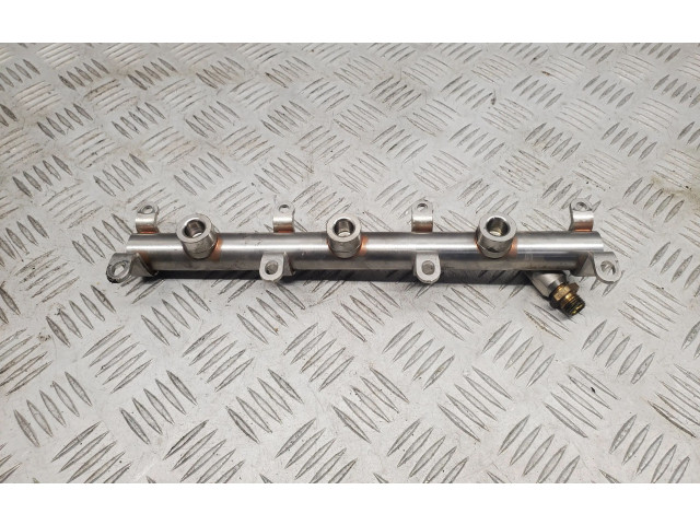 Магистральная трубка топлива 06M133315L Audi Q7 4M