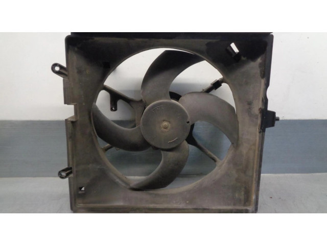 Вентилятор радиатора     MP4520, MR340870    Mitsubishi Carisma 1.6