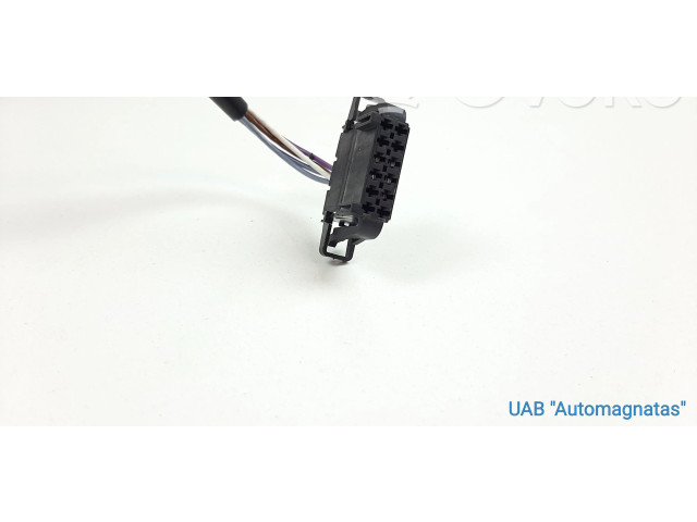 Zpětné zrcátko Volkswagen PASSAT B5.5 2003 3B0857933, M4413