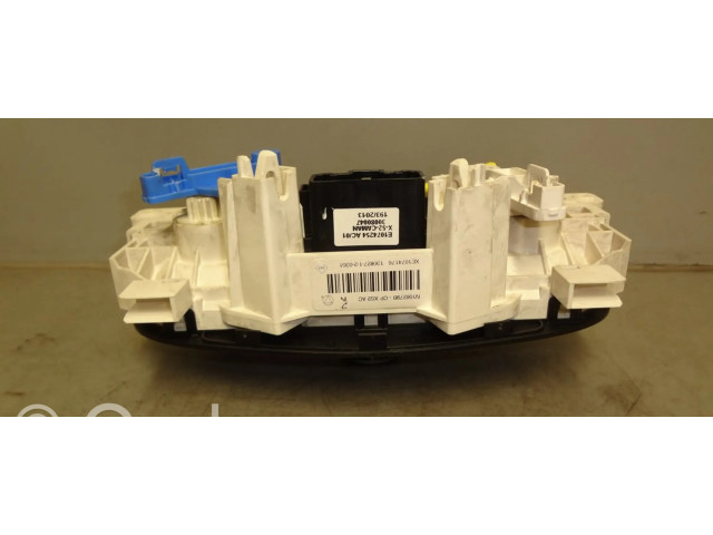 Блок управления климат-контролем XE1074176   Dacia Logan II