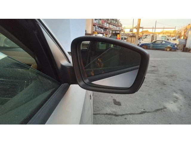 Зеркало электрическое Сзади Seat Toledo IV (NH) 2011-- года