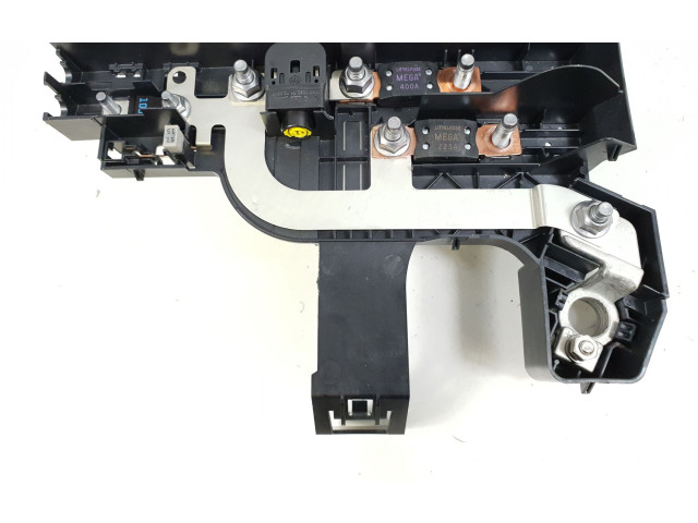 Блок предохранителей 31473767, 32200086 Volvo S60