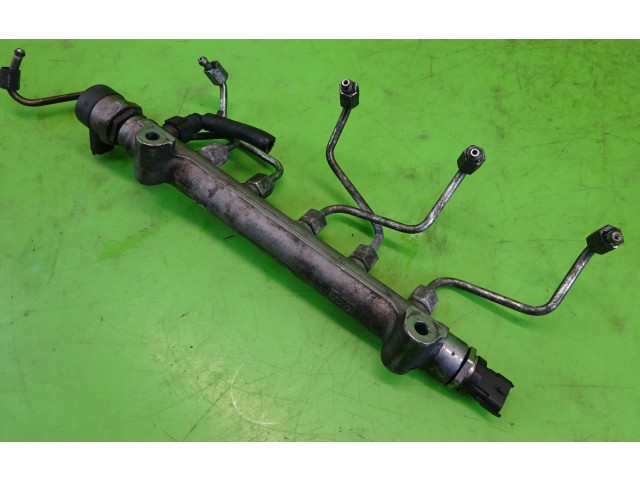 Топливная рампа 0445214140 KIA Ceed