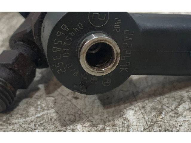 Форсунка 8658325    Volvo V70   