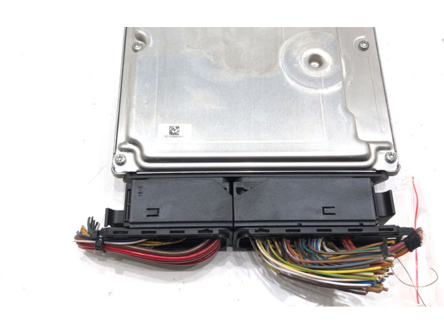 Блок управления двигателем ECU 85105940281016962   BMW X3 E83   