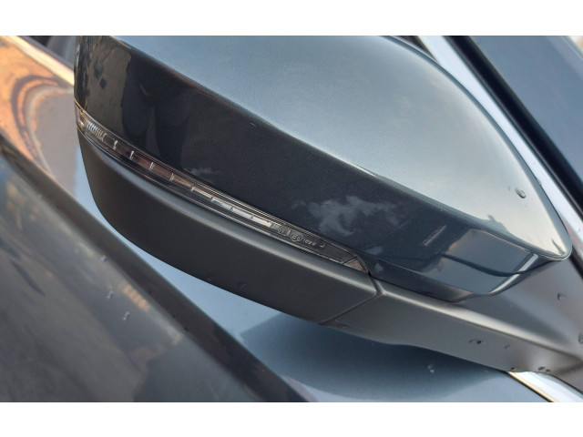 Зеркало электрическое Skoda Karoq 2017 - года