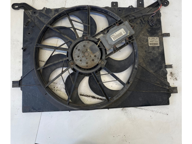 Вентилятор радиатора     30647253, 0130303909    Volvo V70 2.4