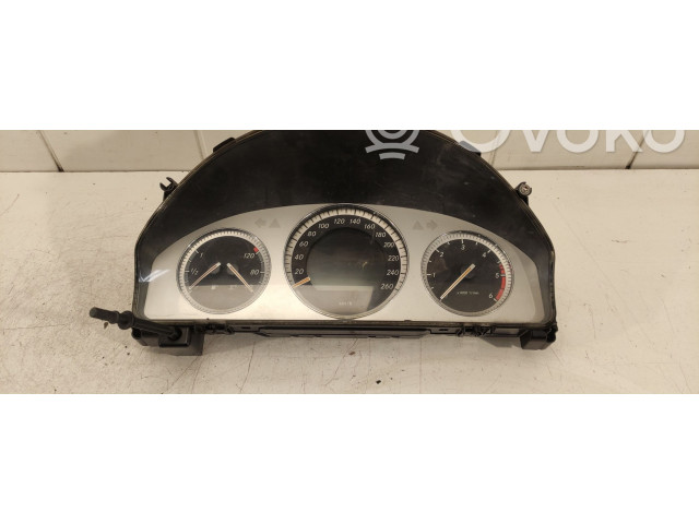 Přístrojová deska Mercedes-Benz C W204 2008 A2045404548