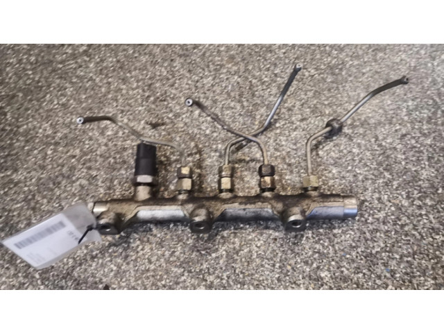 Vstřikovací lišta 8200010077 Renault Espace III pro naftový motor 2.2