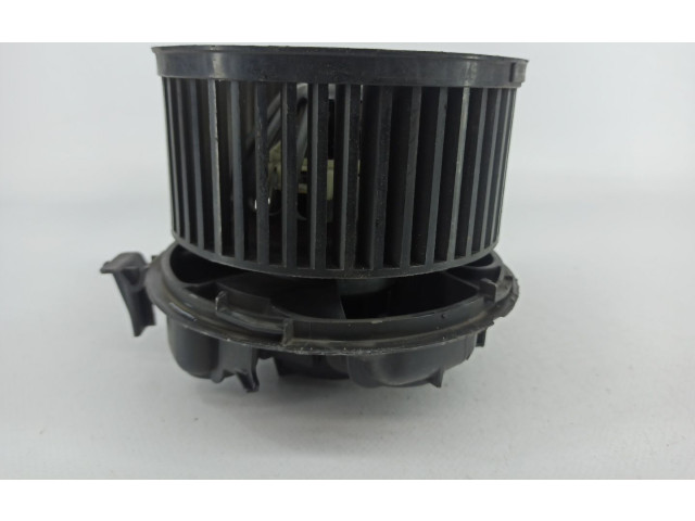 Вентилятор печки       Renault Clio III