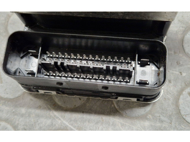 Блок АБС 6852886   BMW  X3 F25  2010 - 2017 года