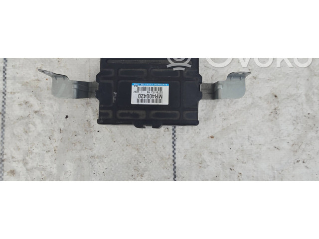Блок управления АБС Mr400420   Mitsubishi Pajero