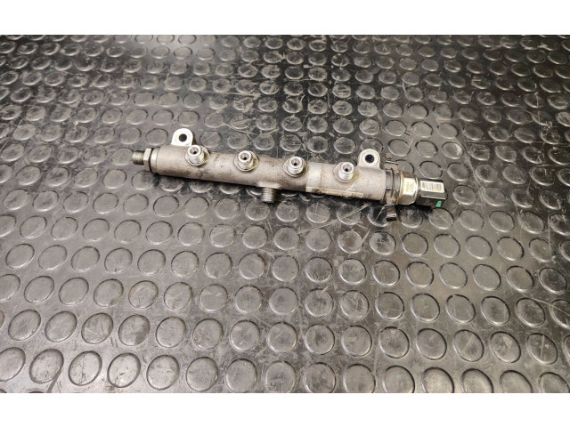 Vstřikovací lišta 05A906051, 057130089c Volkswagen Touareg II CKDA