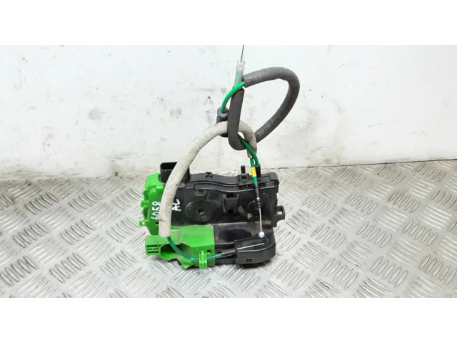 Задний замок