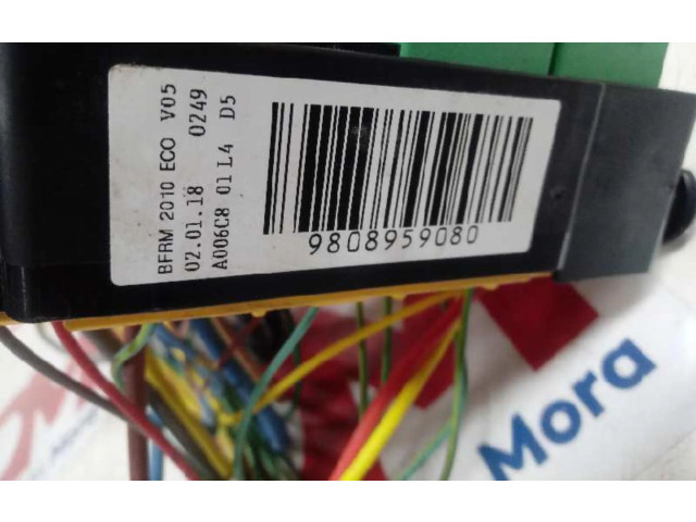 Блок предохранителей 9808959080, 9808959080   Peugeot Expert    