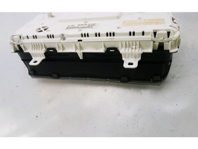 Přístrojová deska Nissan Note (E12) 2013 248103VV1A, P0-6656Z