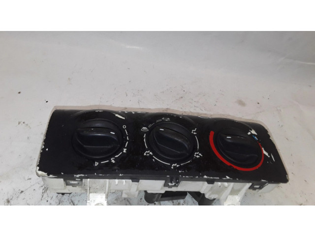 Блок управления климат-контролем 8200147160   Renault Clio II