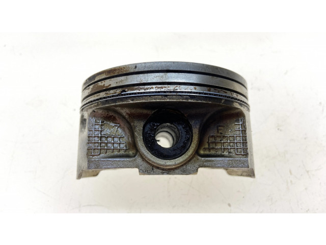 Поршень 12018AB250 Subaru Outback для бензинового двигателя 2.5