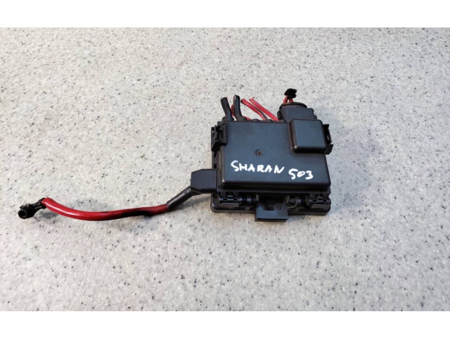 Pojistková skříňka 7M3937548A Volkswagen Sharan 2003