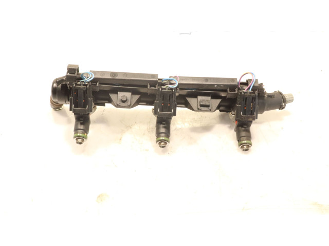 Vstřikovací lišta    Seat Ibiza IV (6J,6P)    CGPA 