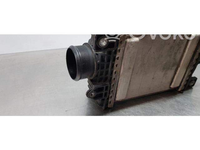 Интеркулер 50533819, 0050533819 Alfa Romeo Stelvio