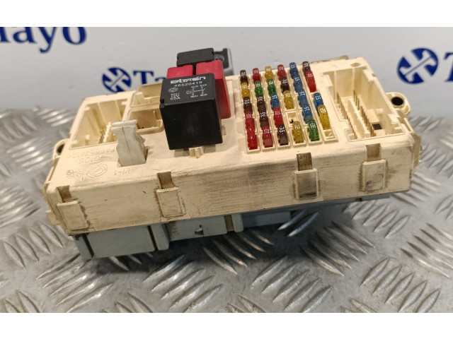 Pojistková skříňka Řídící jednotka BSM 46767354   Fiat Punto Evo 2001