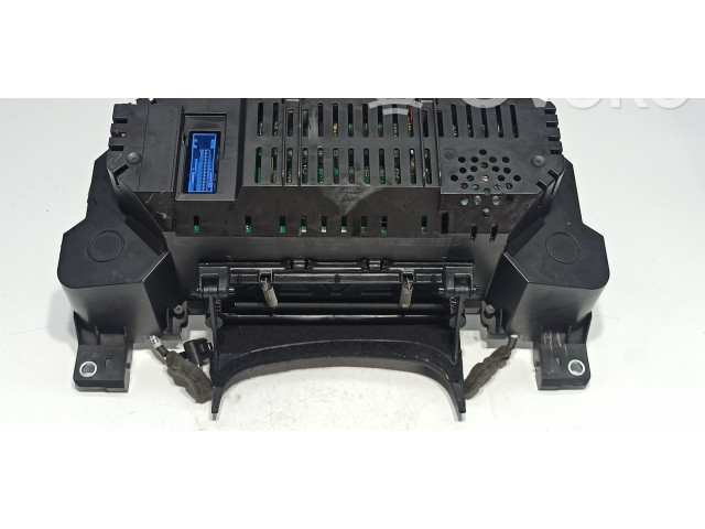 Přístrojová deska Audi A8 S8 D3 4E 2005 4E0920931C