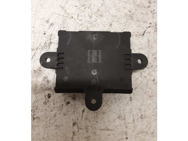 Поршень Блок управления дверью D4204T5 31295415 Volvo V70