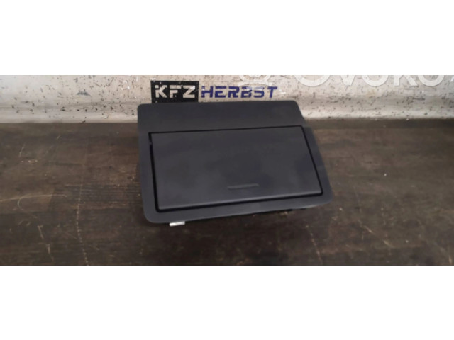 Дисплей    8X0857273B, 8X0857273B   Audi A1