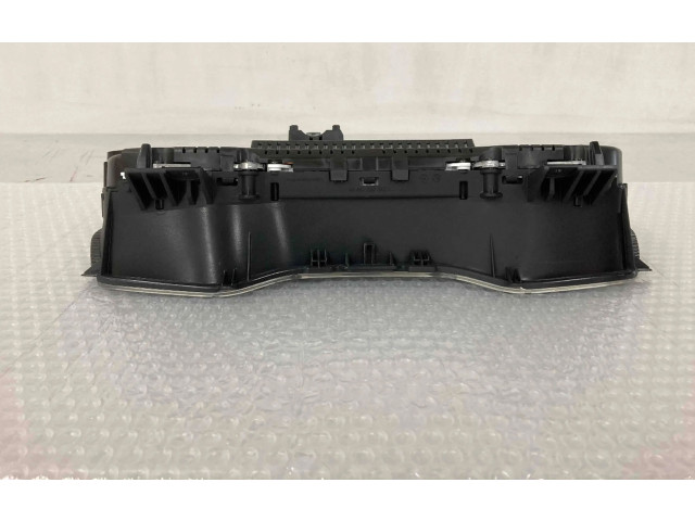 Přístrojová deska Audi A5 NEU8W6920781L, 0263740087