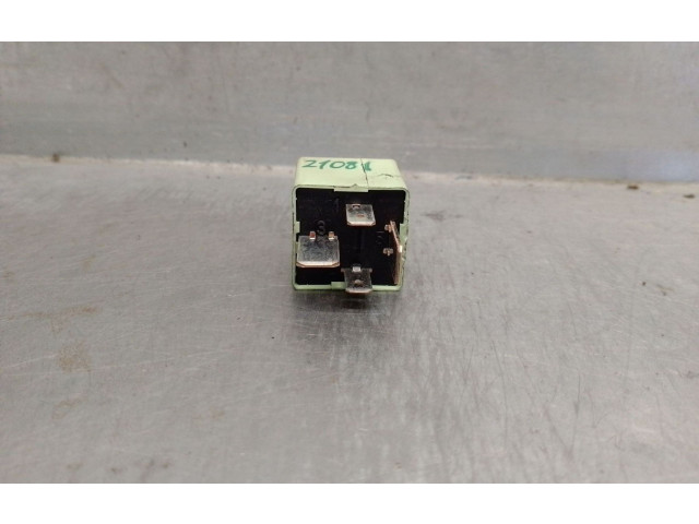 Блок предохранителей 4H0951253 Audi Q3 8U