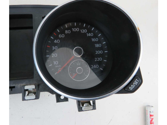 Панель приборов 1H6919033L Volkswagen Golf III