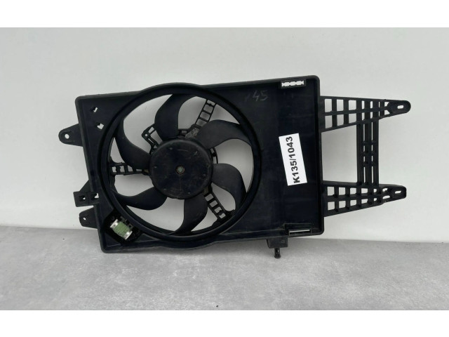 Вентилятор радиатора 823700600 Fiat Idea