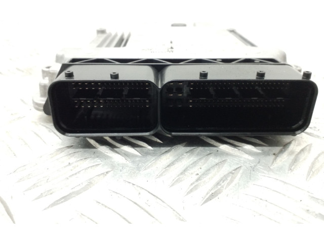 Řídící jednotka 03L906022MK, 03L906022B Audi A4 S4 B8 8K 2010