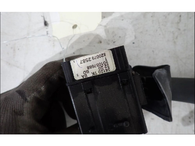 Ручка стеклоочистителей 6001551358 Dacia Duster