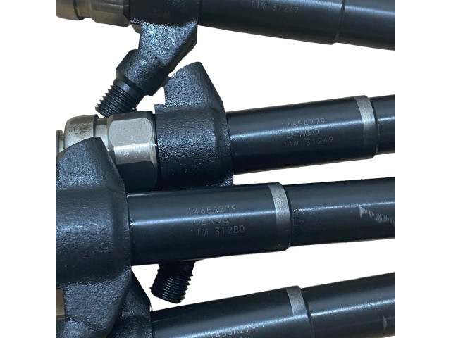 Vstřikovač 1465A279 Mitsubishi Pajero pro naftový motor 3.2 4M41